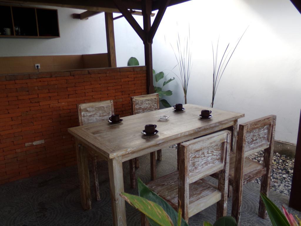 Green Bowl Bali Homestay Kuta Selatan Esterno foto